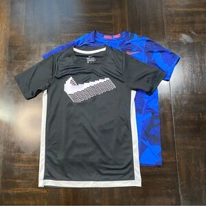 2- Piece Bundle Nike Pro/Dri-Fit Boys Shirt Size M USED